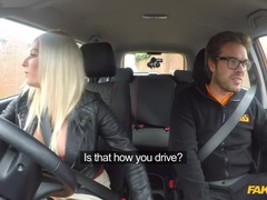 Grote mammen, Pijpbeurt, Auto, Bedriegen, Hondjeshouding, Likken, Buiten, Kut duiken