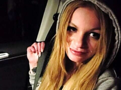 Blondine, Blasen, Handjob, Lecken, Im freien, Pov, Tätowierung, Jungendliche (18+)