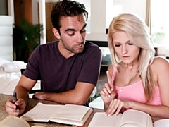 Grote lul, Blond, Bedriegen, Hardcore, Likken, Ondergoed, Kut duiken, Tatoeage