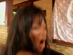 デカ尻, チン, 顔射, ハードコア, 異人種間, 淫乱熟女, オイル, オッパイの