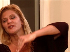 Блондинки, Брюнетки, Хд, Лесбиянка, Лизание, Милф, Натуральные сиськи, Рыжие