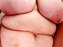 Amateur, Tante, Poilue, Fait maison, Mamelons, Nue, Seins flasques, Nénés
