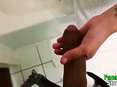 Cul, Salle de bains, Tir de sperme, En levrette, Hd, Masturbation, Petite femme, Tabou